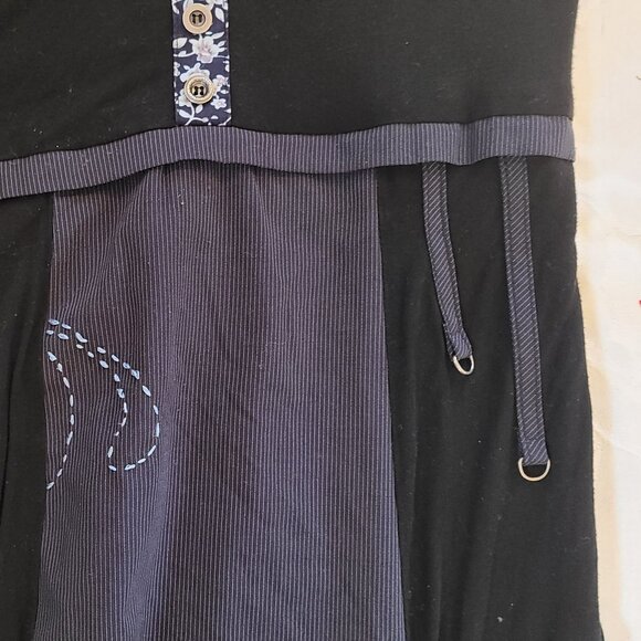 🎉SOLD🎉Forla Paris Art Dress Rag Doll Grey Stitches Patchwork Y2K - Picture 6 of 9